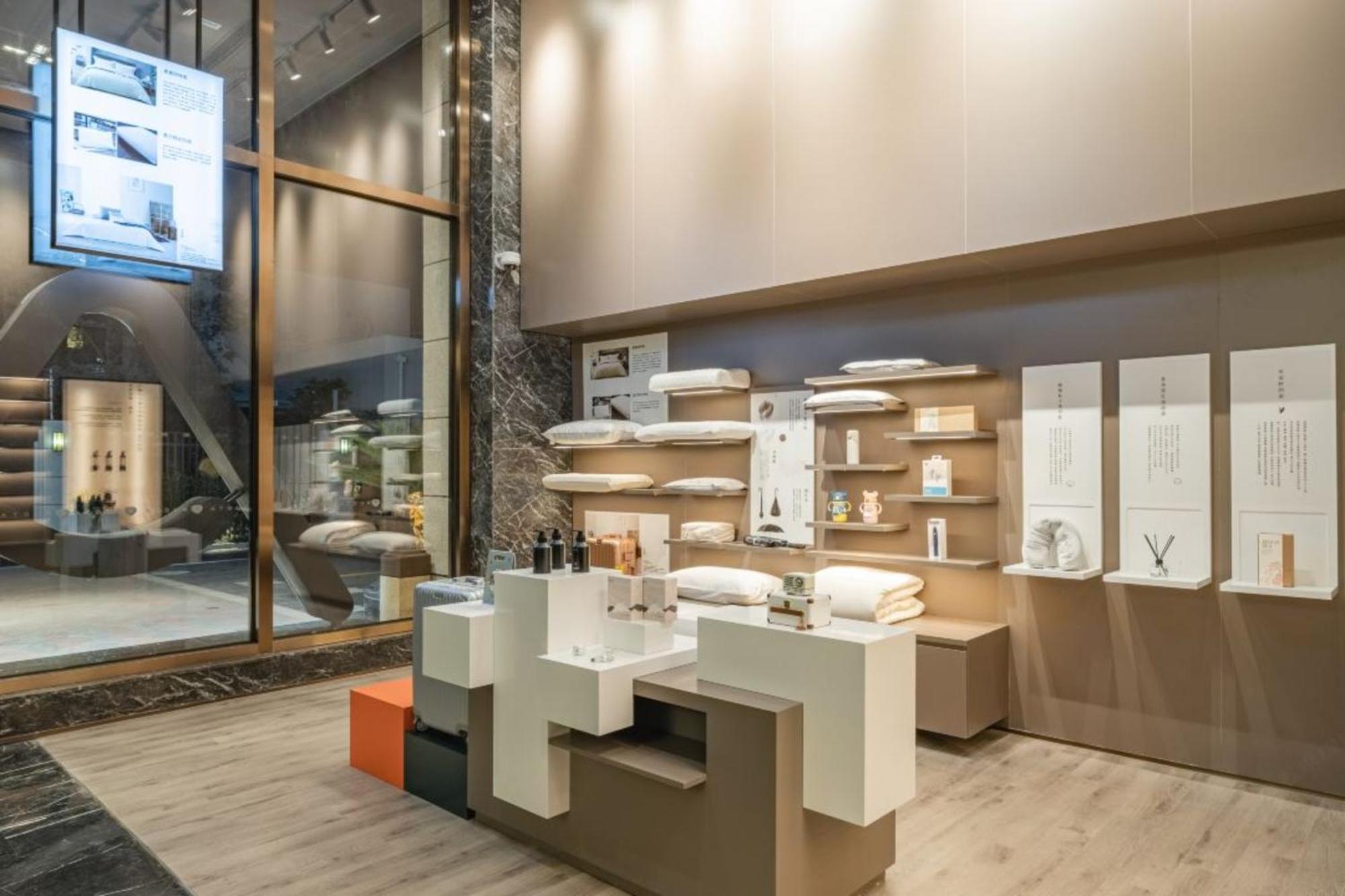Hotel Atour Lingang New Town Shanghai