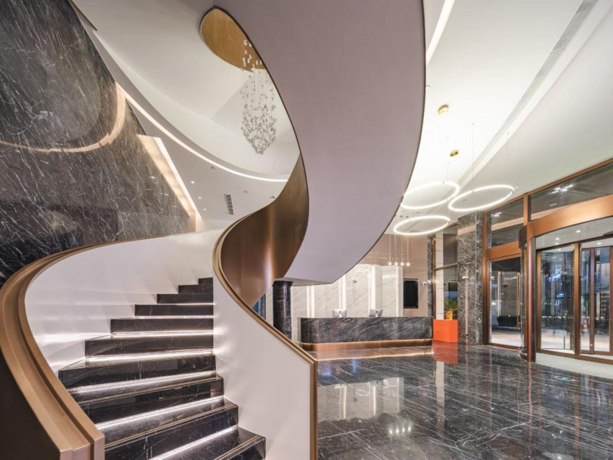 Atour Lingang New Town Hotel Shanghai