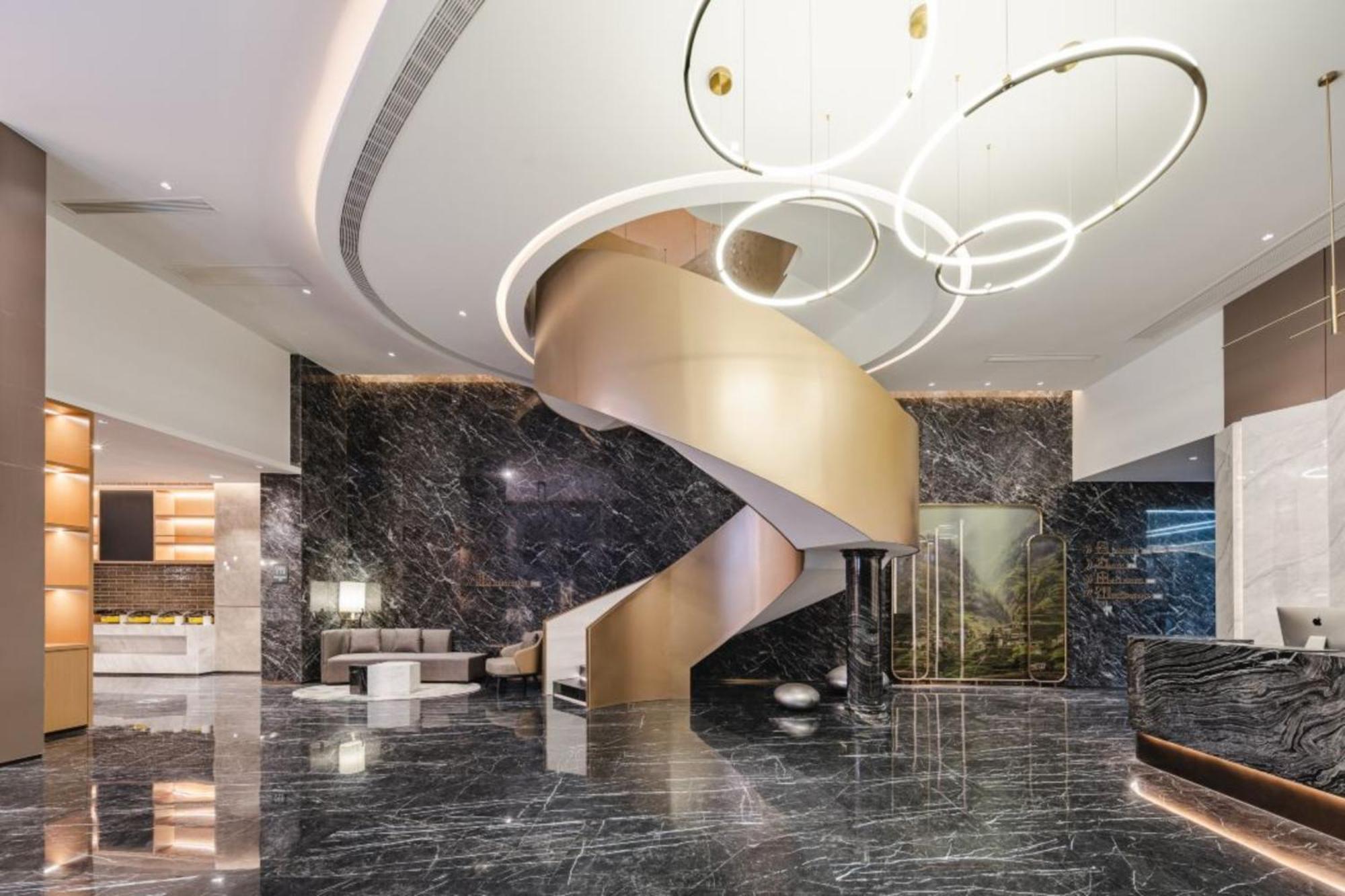 Hotel Atour Lingang New Town Shanghai